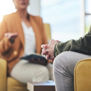 PRIKLAUSOMYBIŲ PSICHOLOGIJA IR GYDYMAS. MOTERŲ PRIKLAUSOMYBĖ ALKOHOLIUI: INDIVIDUALŪS IR SOCIALINIAI VEIKSNIAI (2-4 akad. val.)