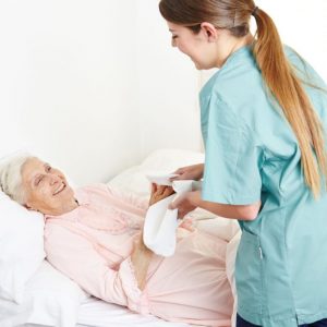 ĮŽANGINIAI INDIVIDUALIOS PRIEŽIŪROS PERSONALO, DIRBANČIO SU SENYVO AMŽIAUS ASMENIMIS, MOKYMAI (40 akad. val.)