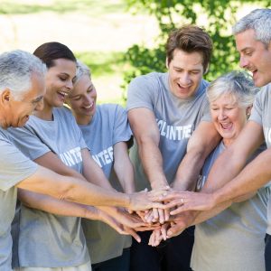 SENIŪNO VAIDMUO STIPRINANT SOCIALINĮ KAPITALĄ (8 akad. val.)